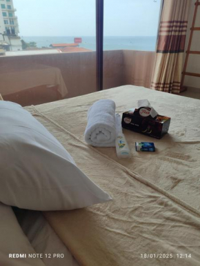 beach side luxury 3 bedroom apartment